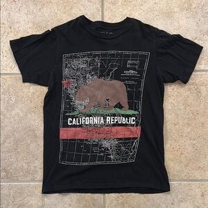 California Republic Black T-Shirt Men’s Medium